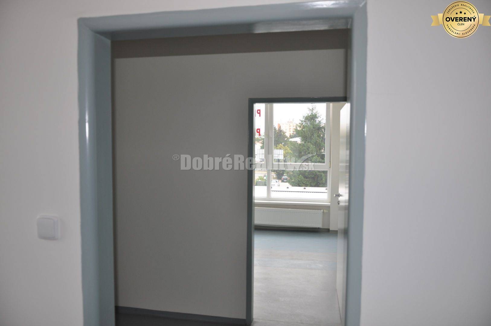 Dobré reality - kancelárie na prenájom 17m2