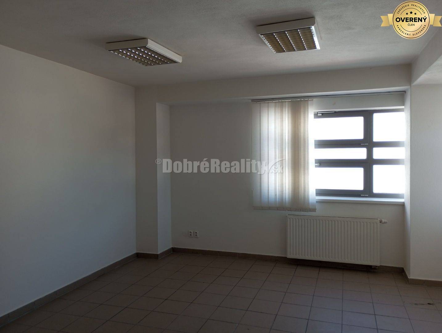 Podnikateľské priestory v srdci Šale na prenájom