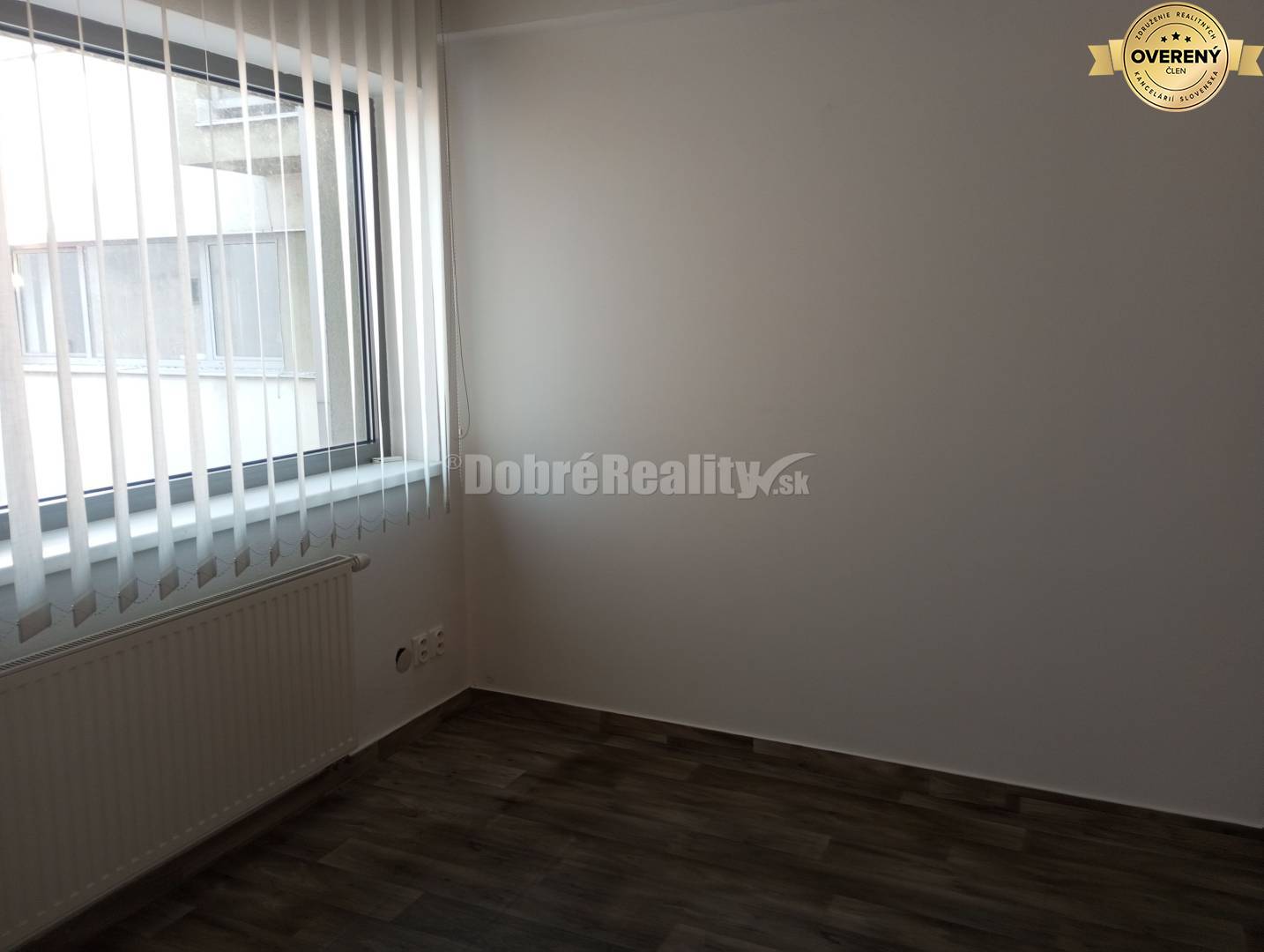 Podnikateľské priestory v srdci Šale na prenájom