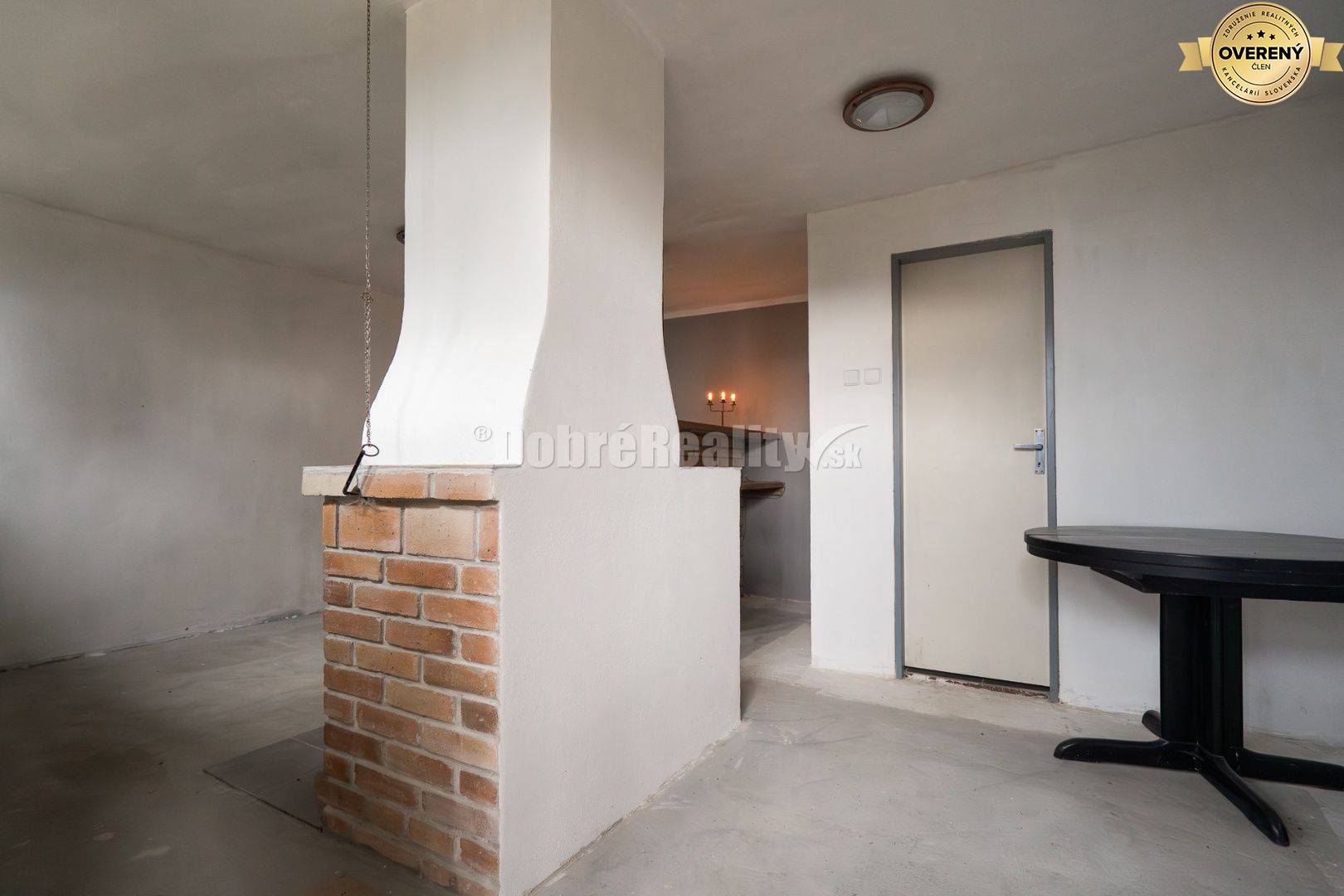 PREDAJ: Chata s terasou v Národnom parku Nízke Tatry, 79 m2, Nemecká -