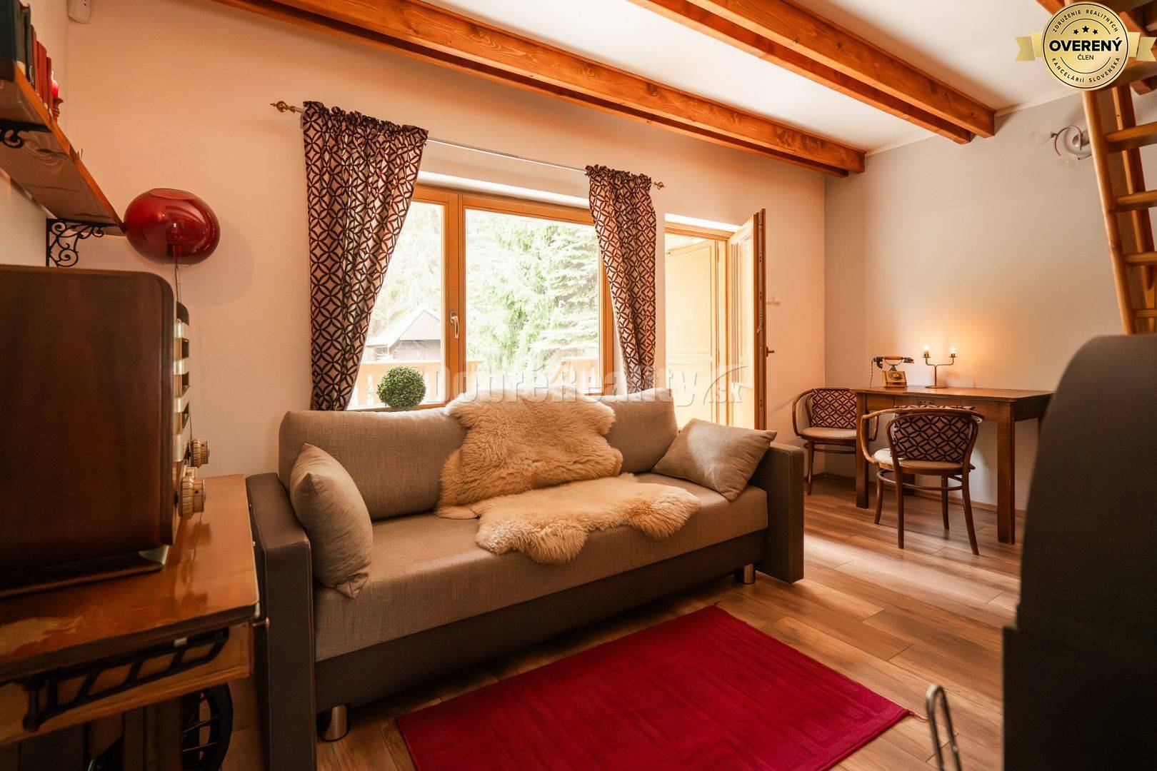 PREDAJ: Chata s terasou v Národnom parku Nízke Tatry, 79 m2, Nemecká -