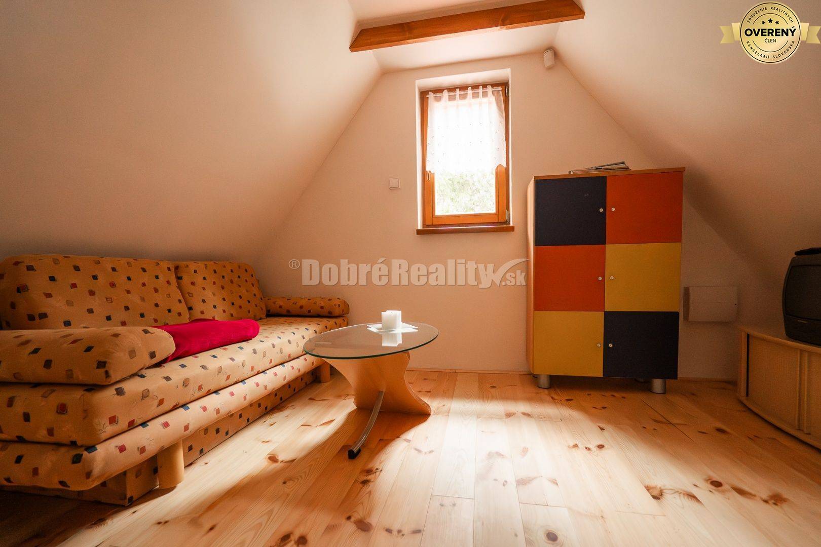 PREDAJ: Chata s terasou v Národnom parku Nízke Tatry, 79 m2, Nemecká -