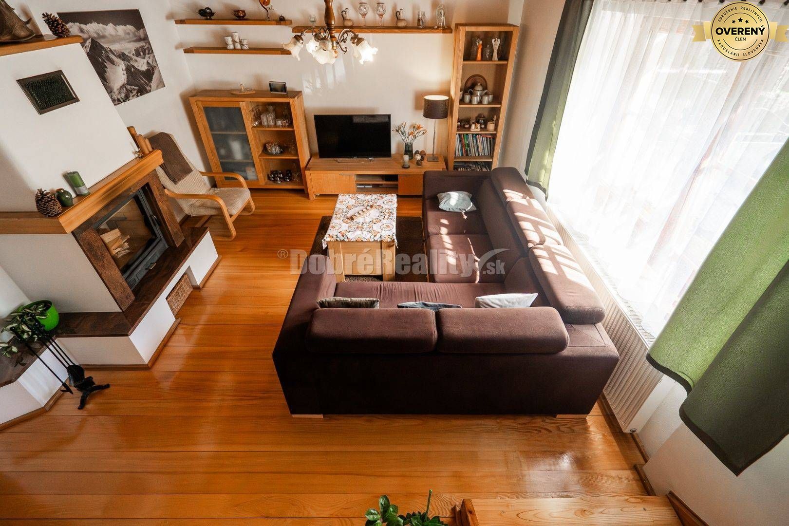 PREDAJ: Rodinný dom na brehu Čierneho Hrona s menším pozemkom, 160 m2,