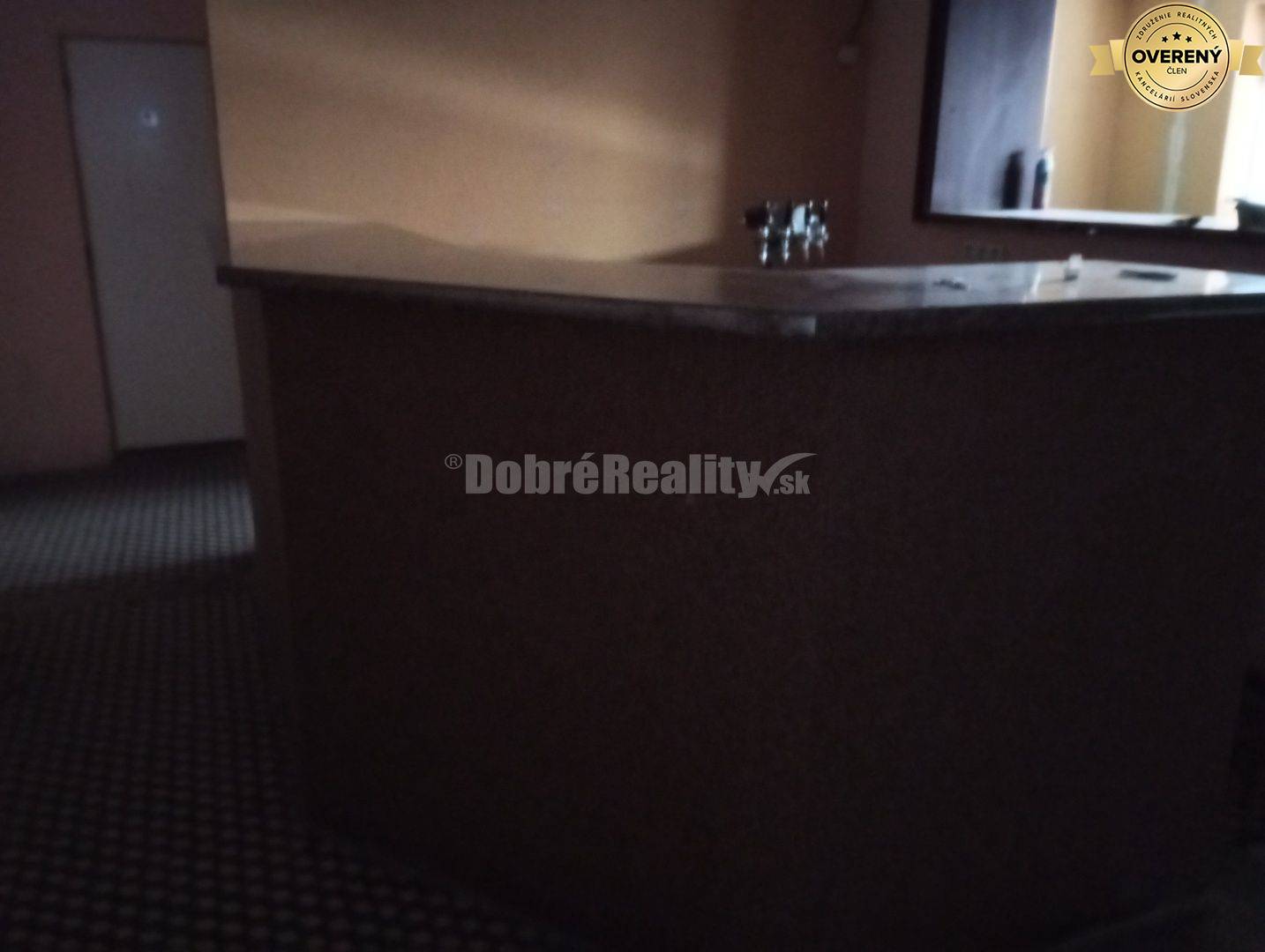 Podnikateľský objekt s perspektívou na PREDAJ