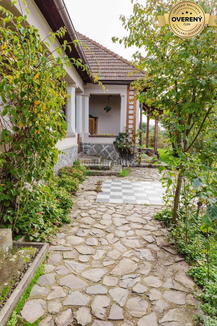 Dobré Reality- Sebestačný vidiecky areál s možnosťou rozdelenia na 2 s