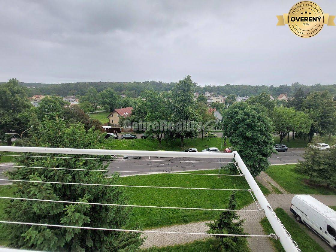 DOBRÉ REALITY - Na predaj, zariadený 1-i, byt, Necpaly-rezervovaný!