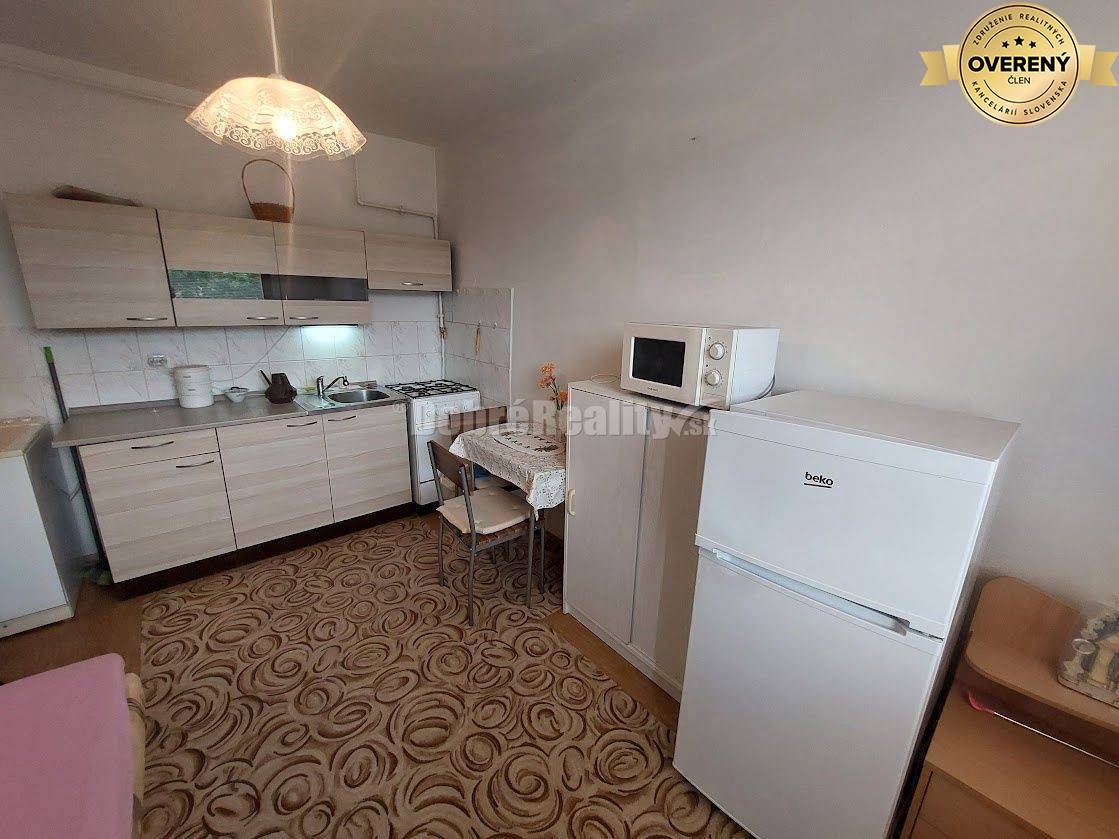 DOBRÉ REALITY - Na predaj, zariadený 1-i, byt, Necpaly-znížená cena!