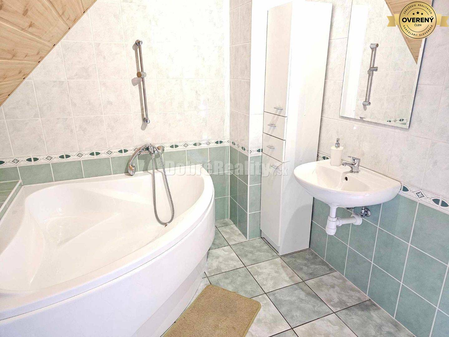 EXKLUZÍVNE U NÁS! RD/CHALUPA v obci Malá Lehota