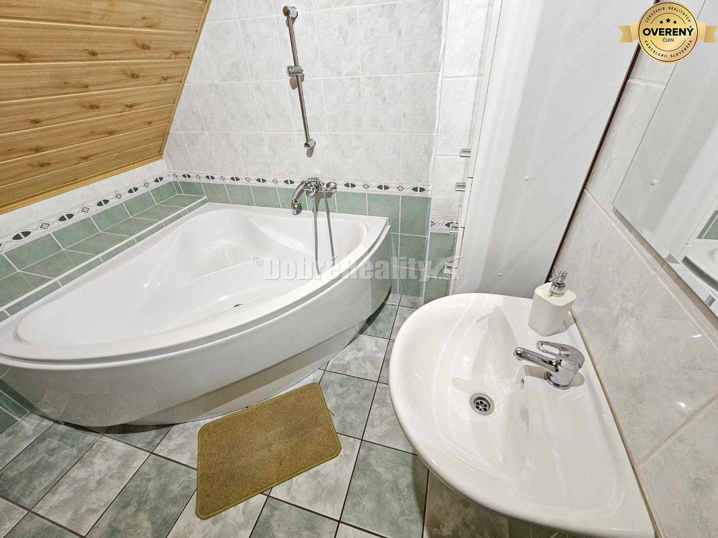 EXKLUZÍVNE U NÁS! RD/CHALUPA v obci Malá Lehota