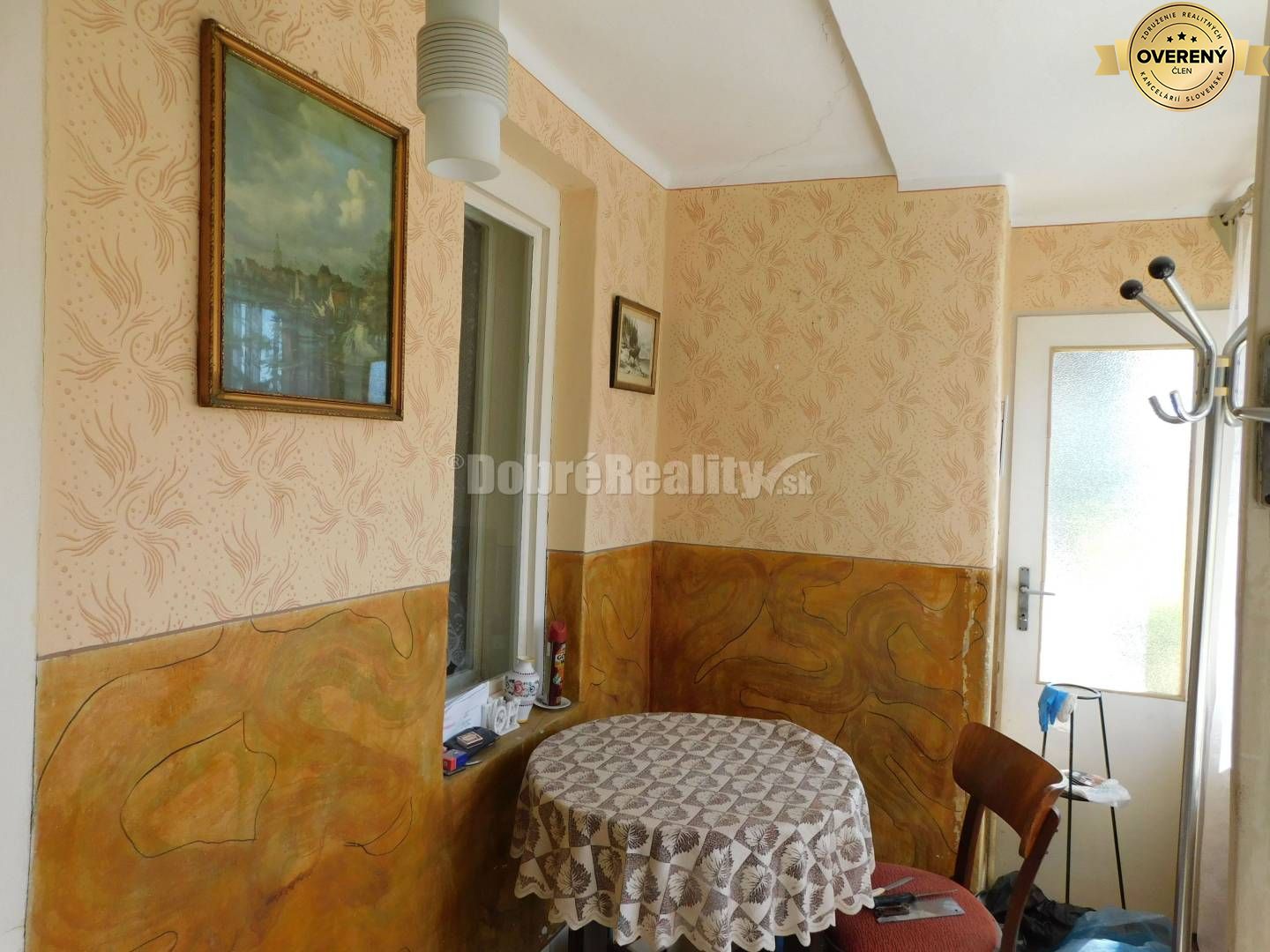 Ponúkame Vám na predaj 4-izb. rodinný dom vo Dvoroch nad Žitavou len 8
