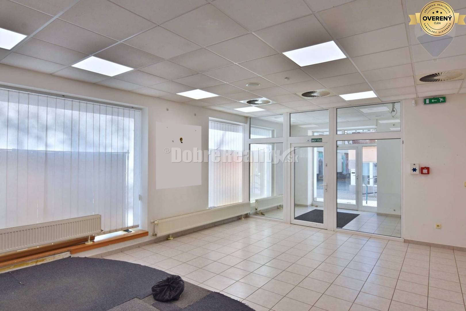 DOBRÉ REALITY - Prevádzkové a obchodné priestory na prenájom na Námest