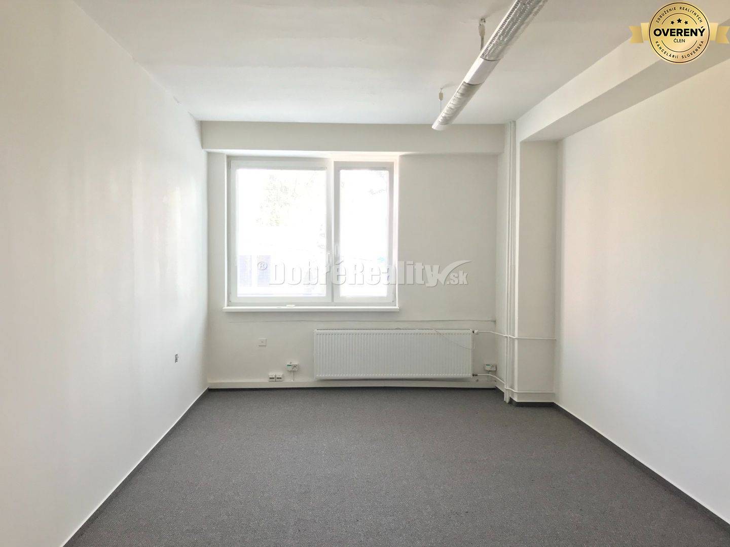 DOBRÉ REALITY - Priestory / kancelárie na prenájom, 15, 20, 30, 50 m2,