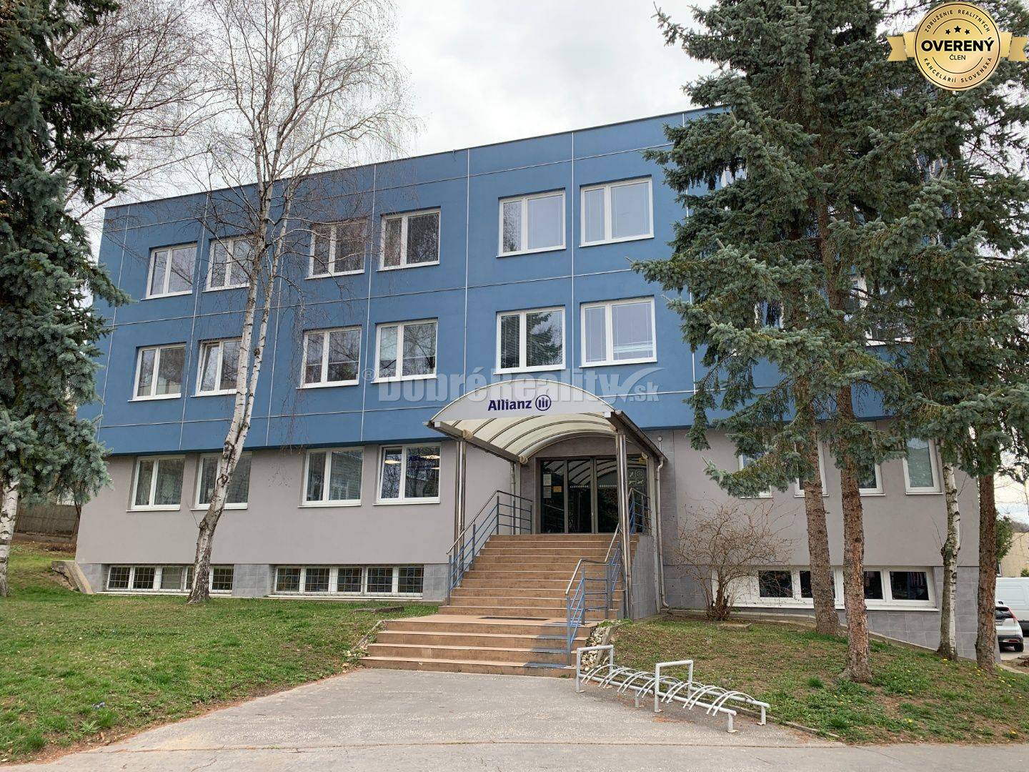 DOBRÉ REALITY - Priestory / kancelárie na prenájom, 15, 20, 30, 50 m2,