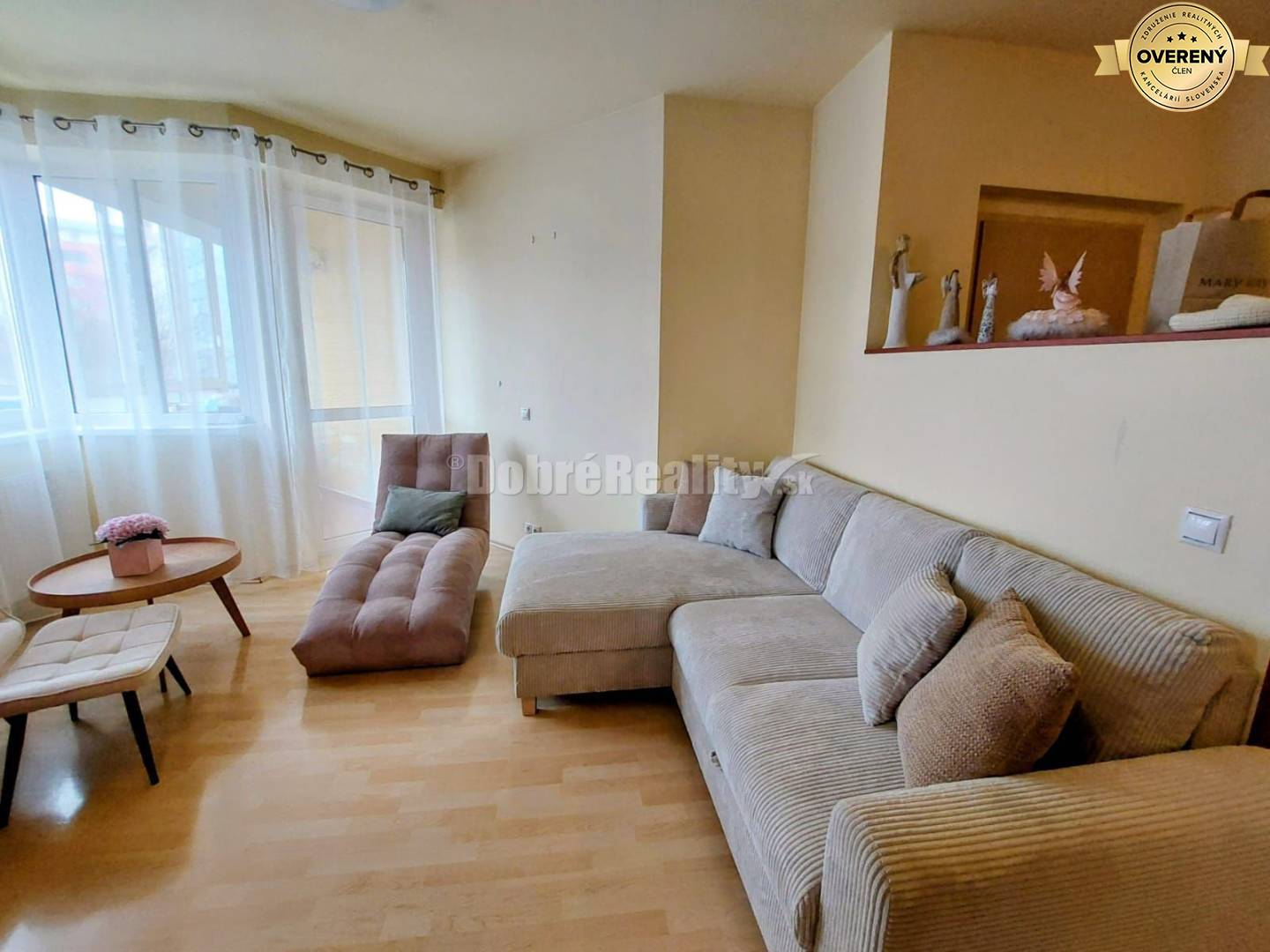 PRENÁJOM: VEĽKÝ 3 IZBOVÝ BYT S TERASAMI A GARÁŽOU, BELVEDER