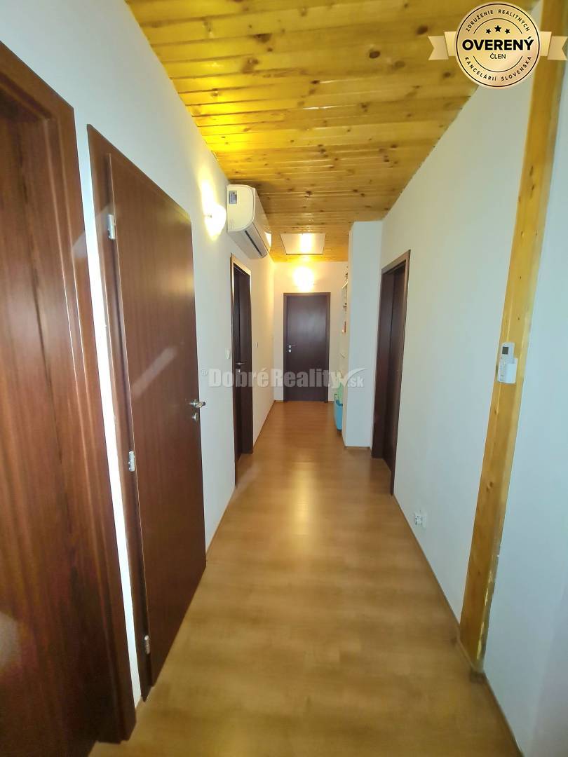 Znížená cena-centrum mesta - priestanný dvojpodlažný dom 176m2 úžitkov