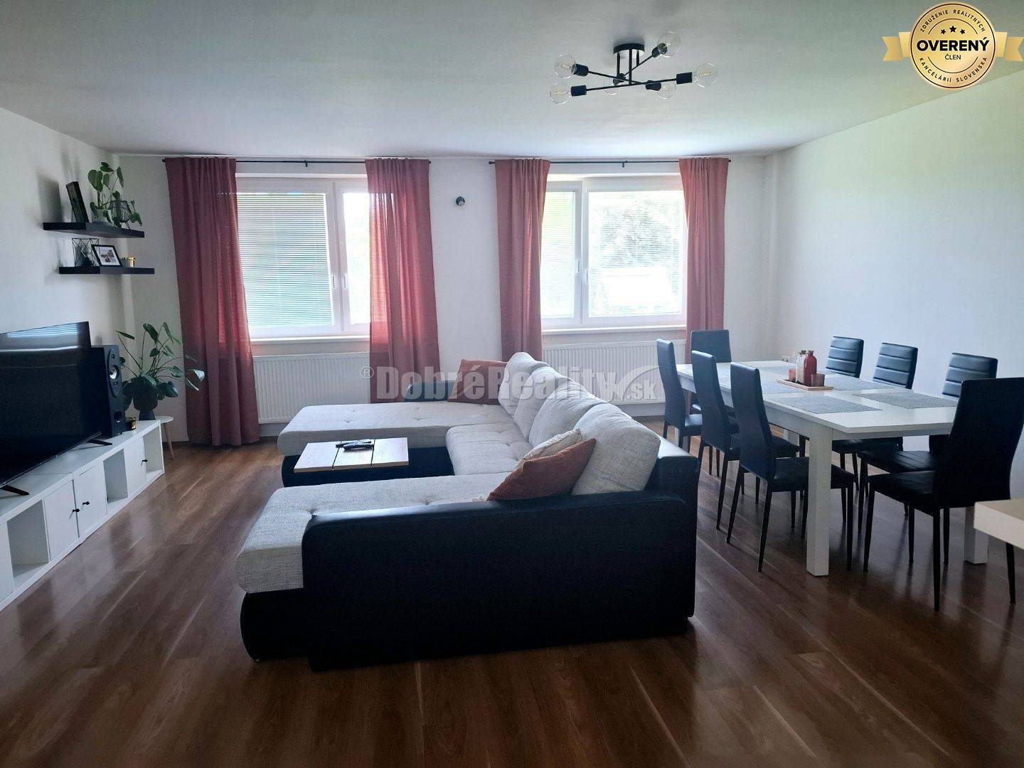 SUPER PONUKA pekného RD v Kostolnom Seku