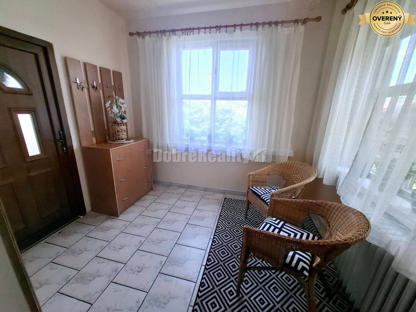 SUPER PONUKA pekného RD v Kostolnom Seku