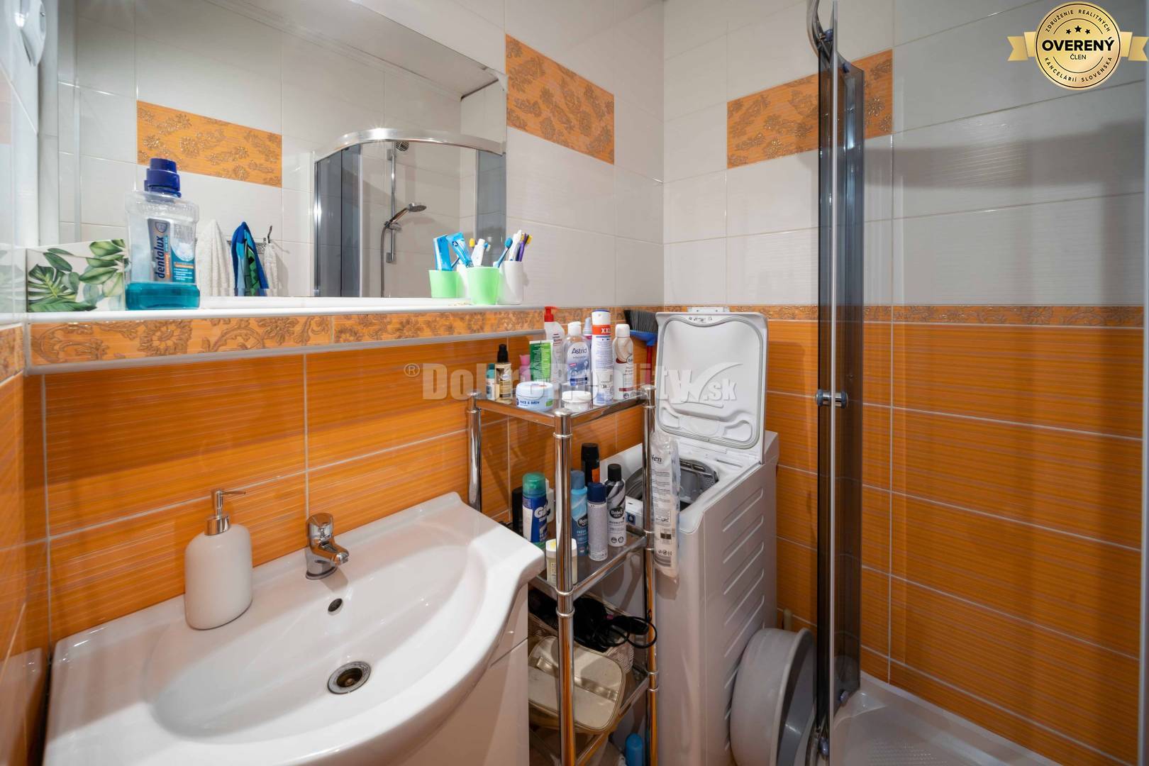 EXKLUZÍVNE NA PREDAJ - veľký 4-izbový byt na Vodárenskej ulici