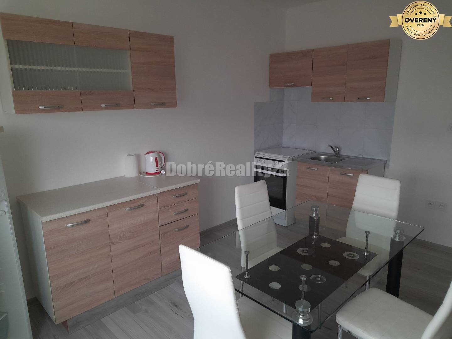 Prenájom 1 izbového bytu Prednádražie