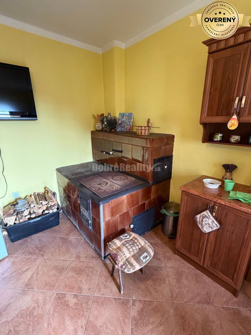 Ponúkame Vám na predaj chalupu/RD v krásnej podhorskej obci Seč.