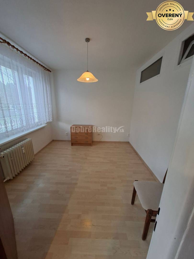 DOBRÉ REALIY -Na prenájom kompl. zariadený 2-i byt prerobený na 3-i ,