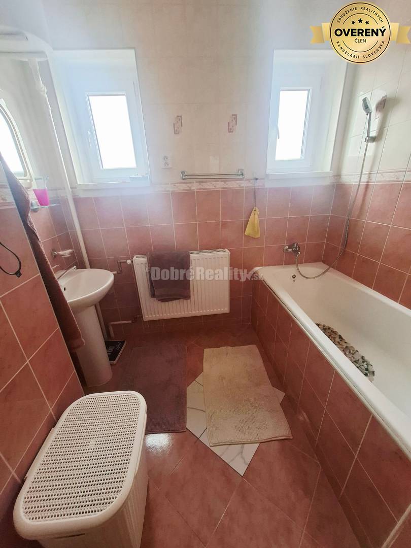 Exkluzívne u nás- na predaj RD vo Dvoroch nad Žitavou