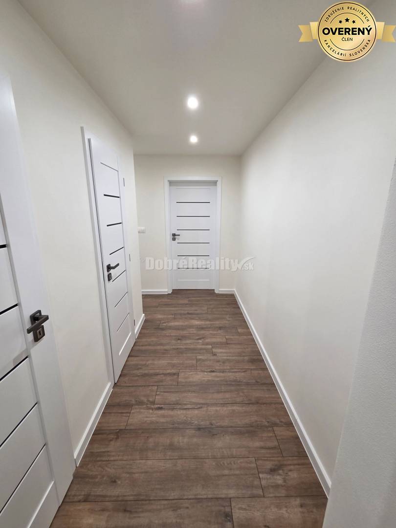 3 izbový byt na Starom Sídlisku o výmere 74m2.