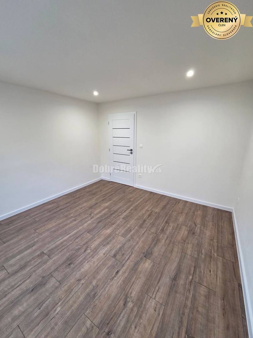 3 izbový byt na Starom Sídlisku o výmere 74m2.