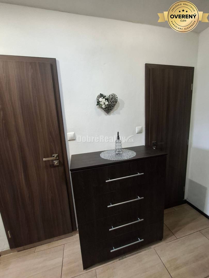 Iba u nás prenájom zariadeneho 2 izb bytu