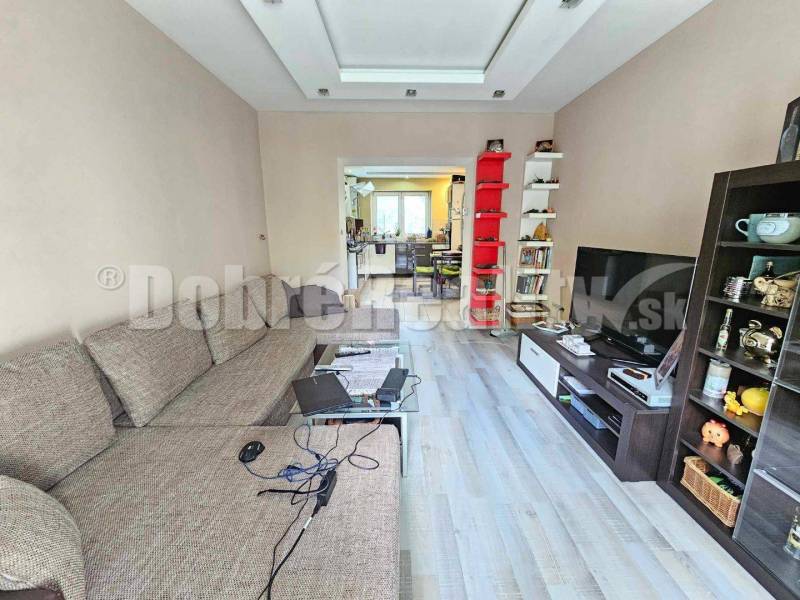 2 izbový byt BA RUŽINOV-NIVY - 52m2...Žiadaná lokalita!