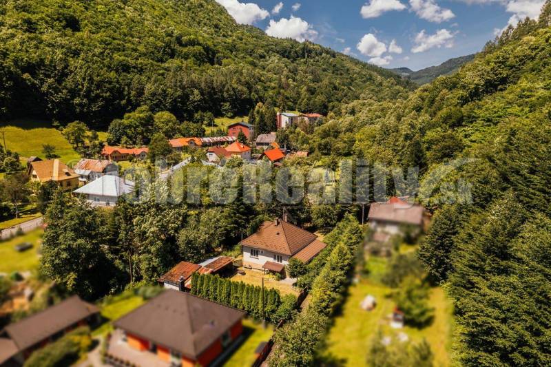 PREDAJ: Menší rodinný dom na brehu Rimavy, 104 m2, Tisovec, okres Rima
