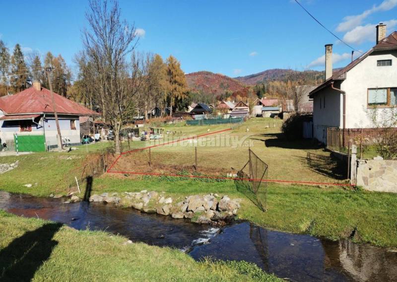 PREDAJ: Slnečný pozemok na brehu rieky Rohozná, 1000 m2, Pohronská Pol