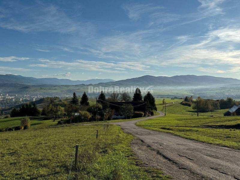 Pozemok s rozprávkovým výhľadom v Brezne