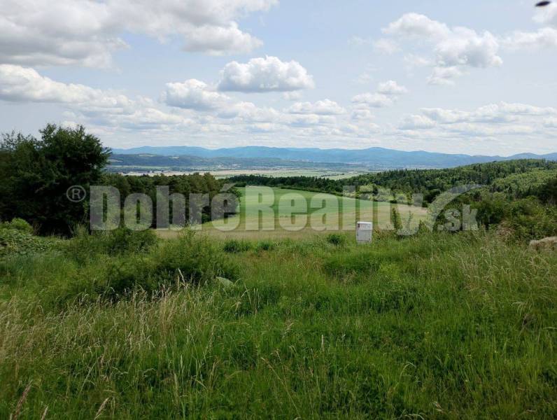 PREDAJ: Pozemok pre rodinný dom na Peknom vŕšku, 752 m2, Badín