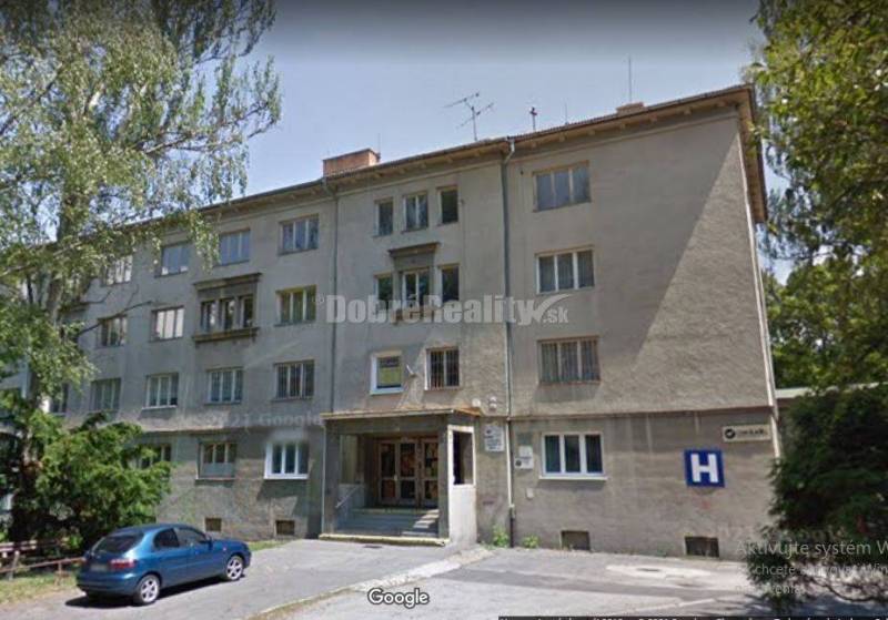 Skladové priestory na prenájom v Handlovej, 20 m2, na ulici ČSA, (10-3