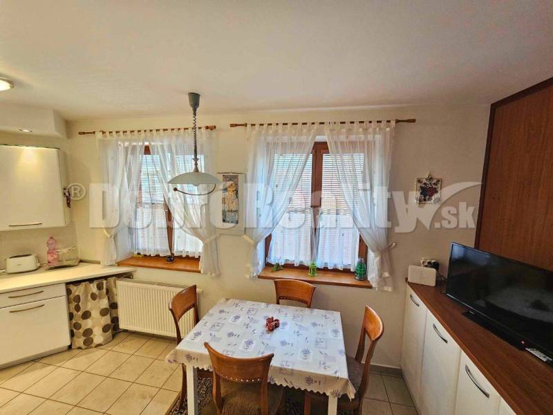 2 izb.APARTMAN 62m2 - Vyšší level bývania. 5 min.od centra!