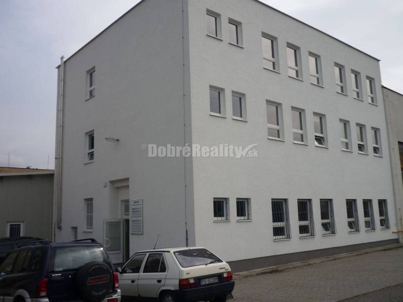 DOBRÉ REALITY -  kancelárie na prenájom, Prievidza, širšie centrum-rez