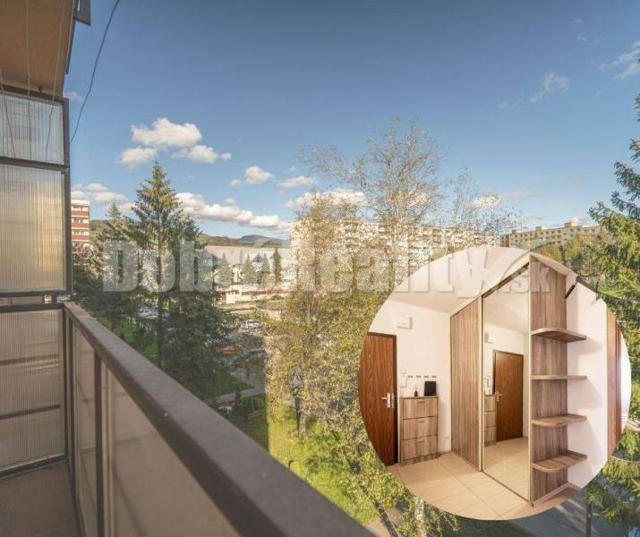 REZERVOVANÝ: Zariadený, veľký, 3 izbový byt na Západe, 83 m2, Brezno