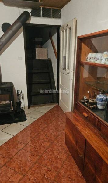 Rekreačná chata vo vinohradníckej lokalite Vráble Dušnok