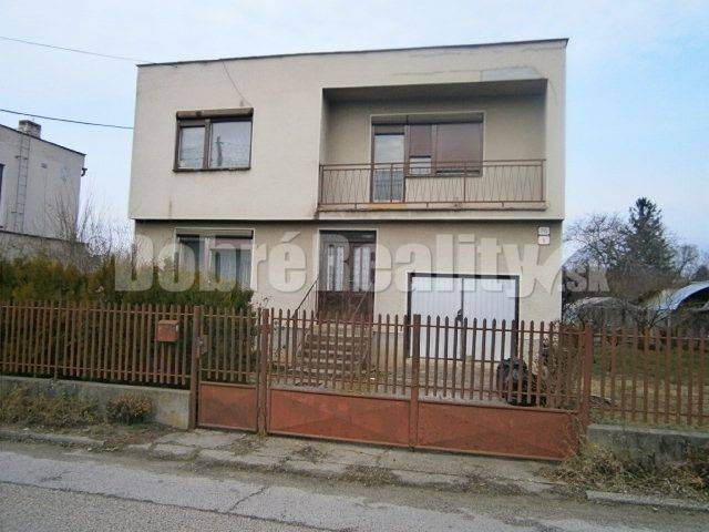 Rodinný dom v centre mesta Hurbanovo na predaj !