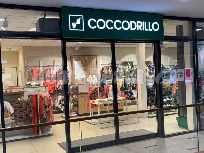 ODSTÚPENIE prevádzky COCCODRILLO na skvelom mieste v M-PARKU v Pov. By