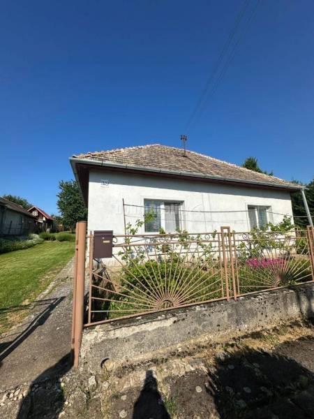 Na predaj rodinný dom v obci Bardoňovo Na predaj rodinný dom v obci Bardoňovo