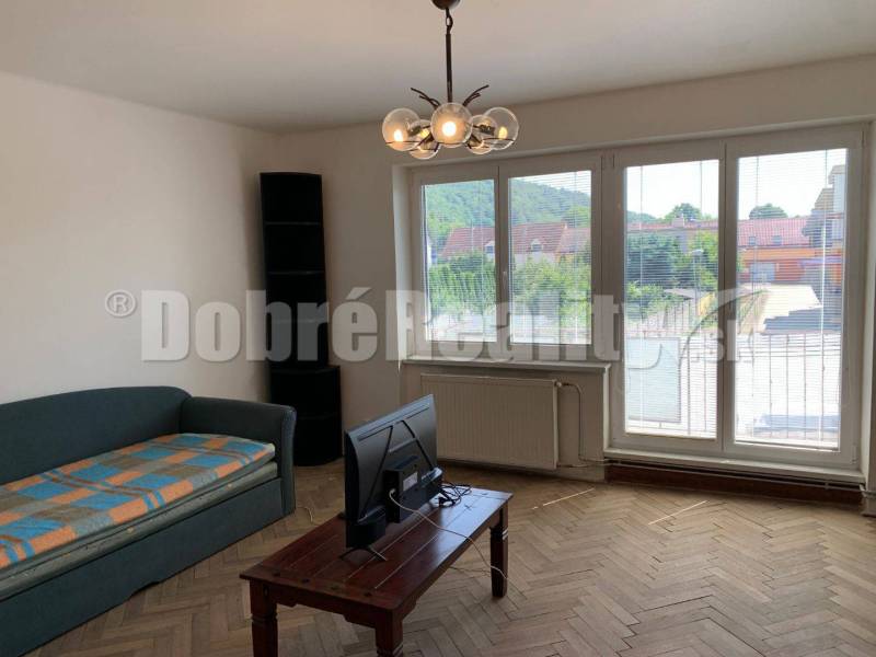 Predám: Moderný 1-izb. byt s balkónom v Trenčianskej Teplej – len 55 €