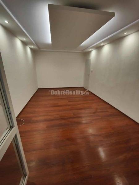 Iba u nás prenájom 2 izb bytu s krásnym vyhladom