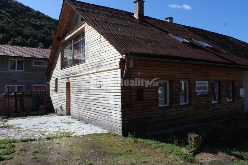 PREDAJ : Rodinný dom Horná Ves, okres Žiar nad Hronom