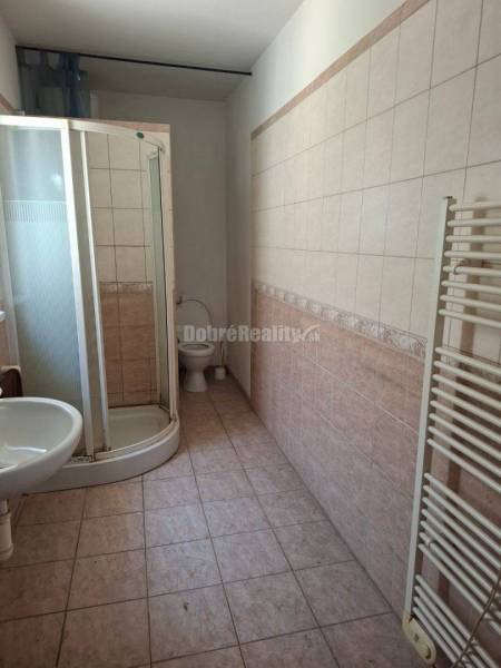 Exkluzivne u nas na predaj vidiecky domček na krásnom rozlahlom pozemk