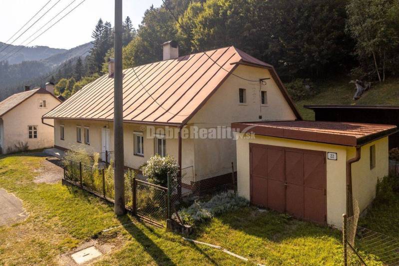 PREDAJ: Pôvodný starohorský dom pod lesom, 154 m2, Staré Hory - Na tro