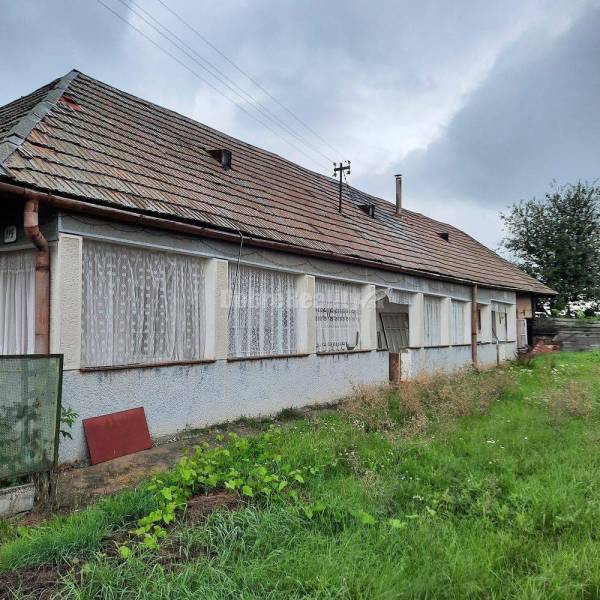 Rodinný dom v obci Jasová, o. Nové Zámky na predaj ! Rodinný dom v obci Jasová, o. Nové Zámky na predaj !