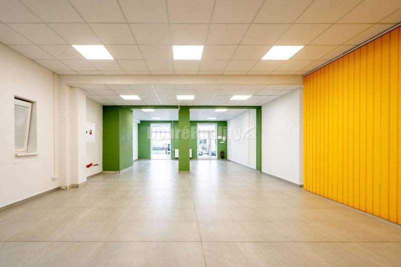 PRENÁJOM: Obchodný (administratívny) priestor 24/7, 173 m2, Zvolenská 