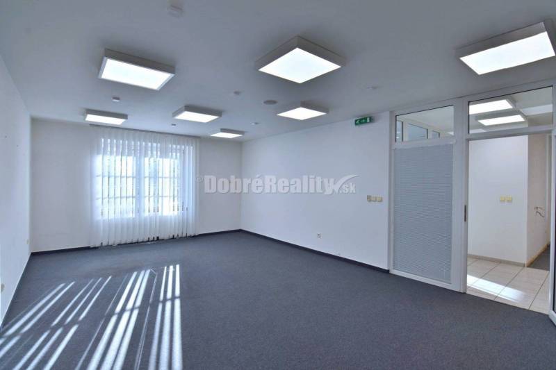 DOBRÉ REALITY - Prevádzkové a administratívne priestory na prenájom na